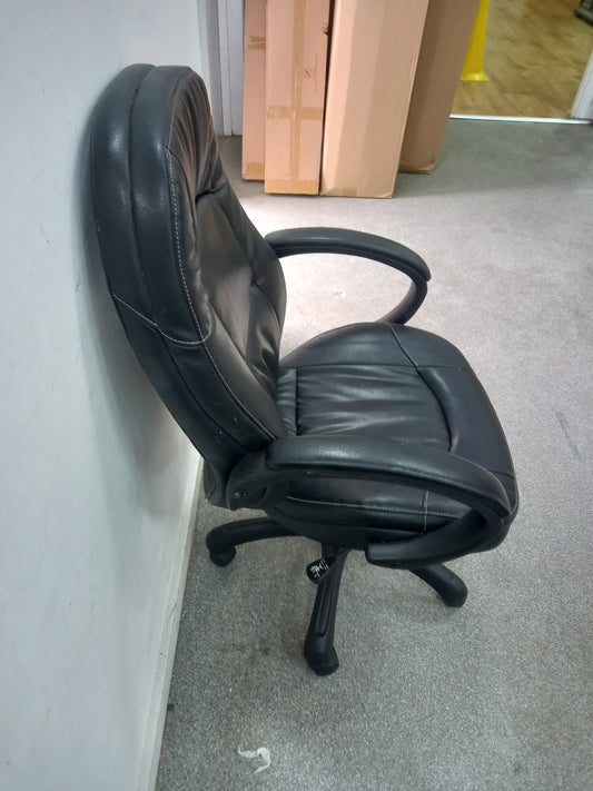 Leather Office chair (171003)