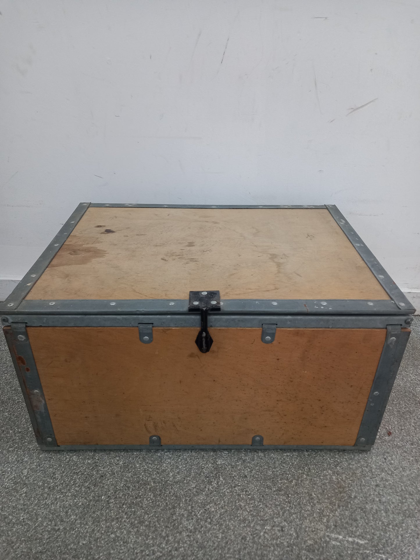 Lockable Box (2309012)