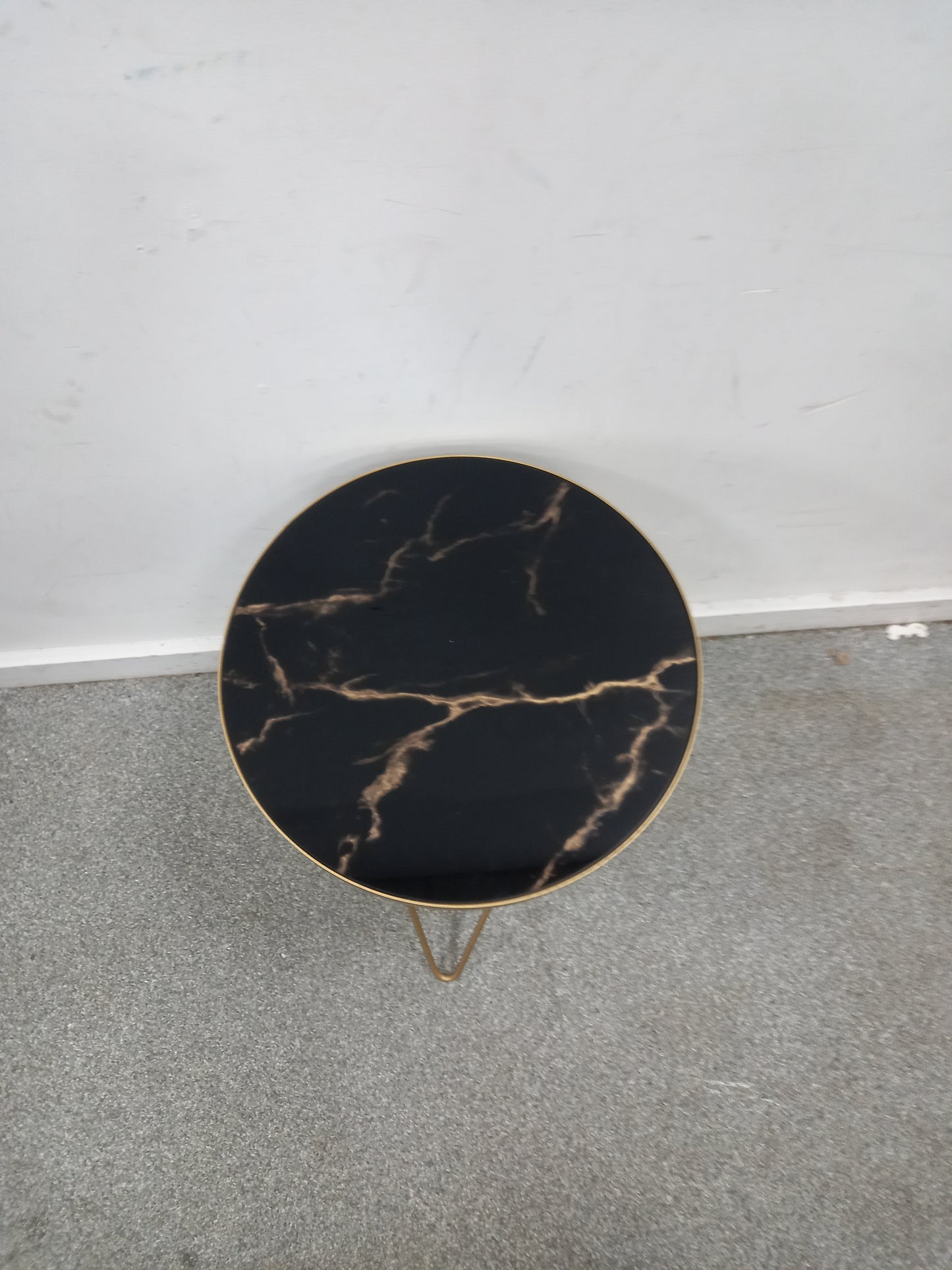 Modern O Table (260908)