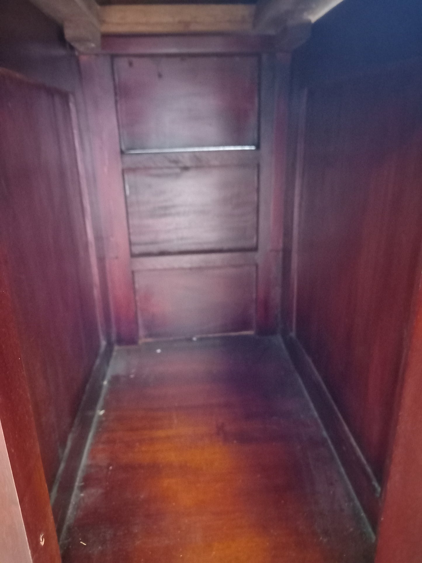 Wooden Desk (221001)