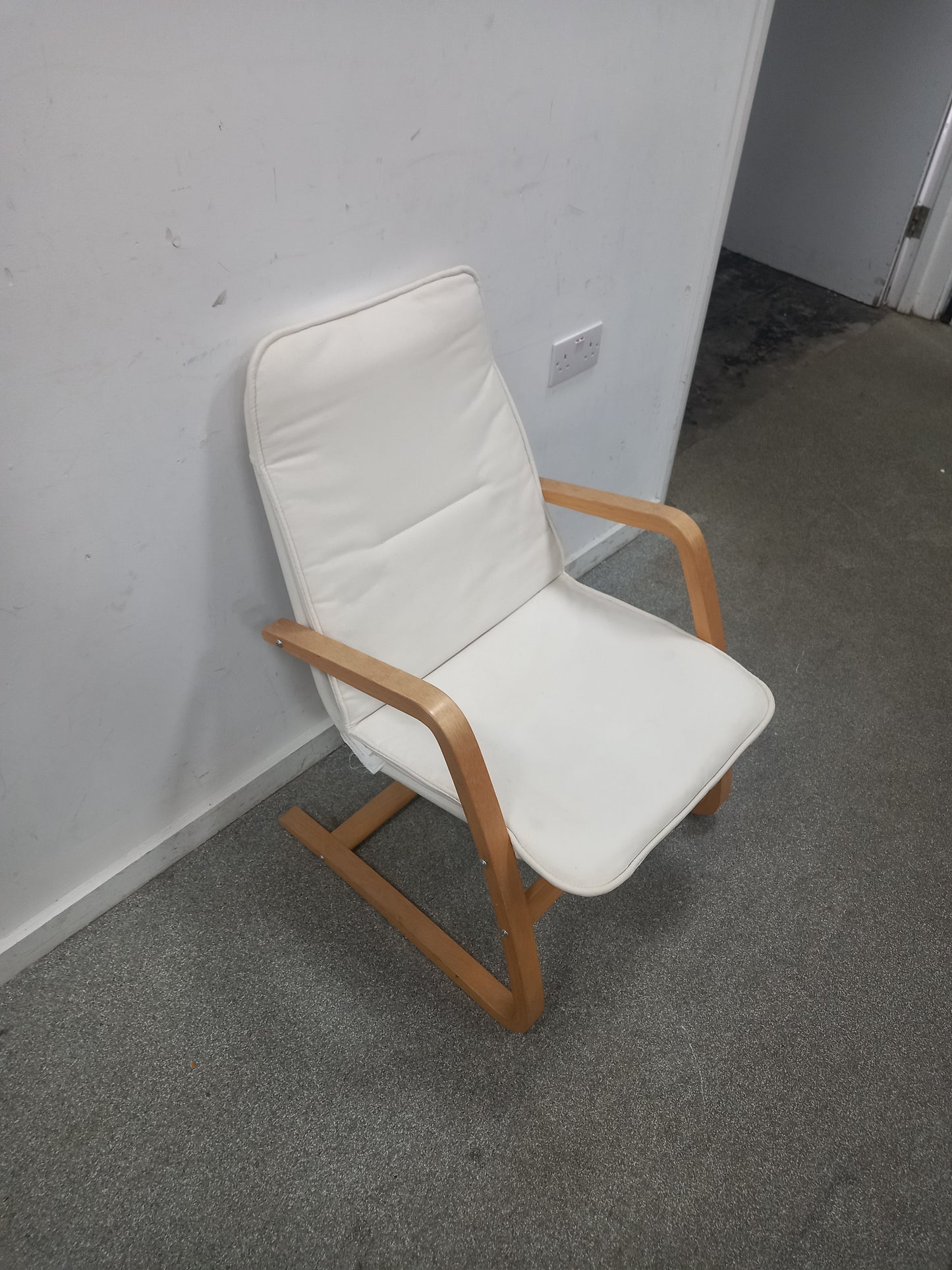 Armchair (160911