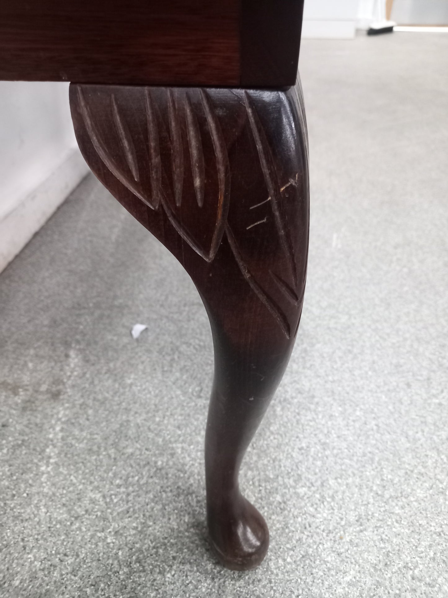 Coffee Table (071005) site C