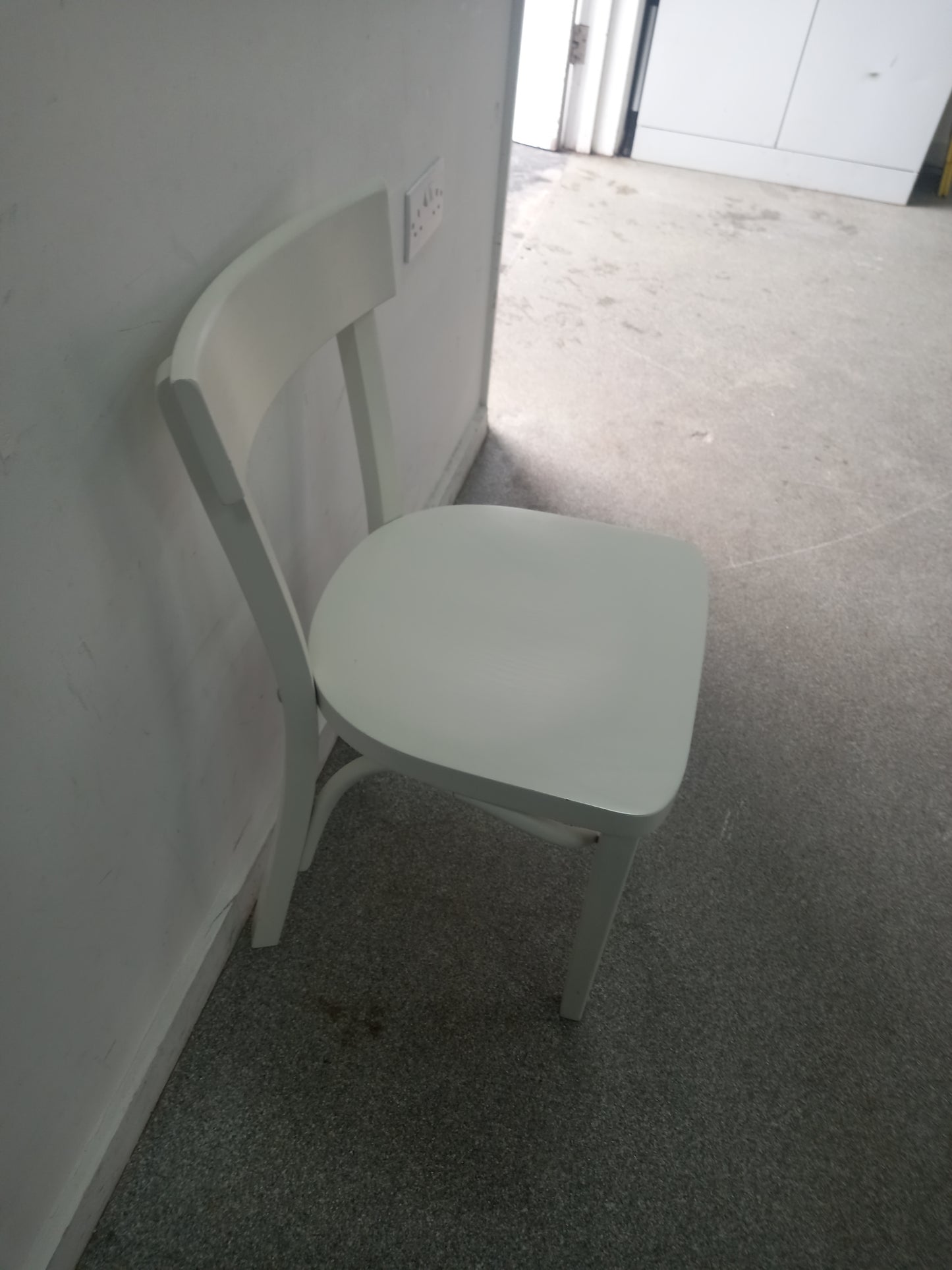 Chair (201003)