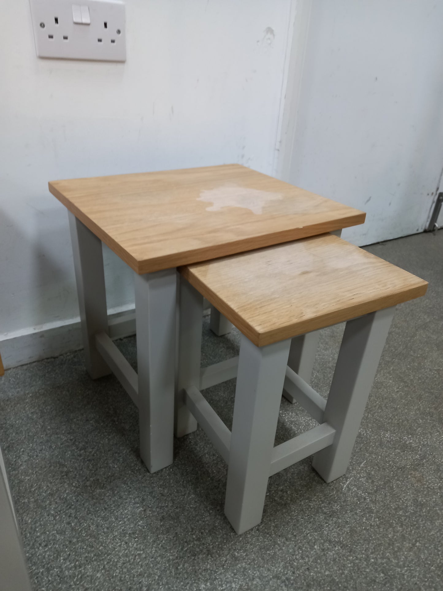 Coffee table with Nest of tables 190906
