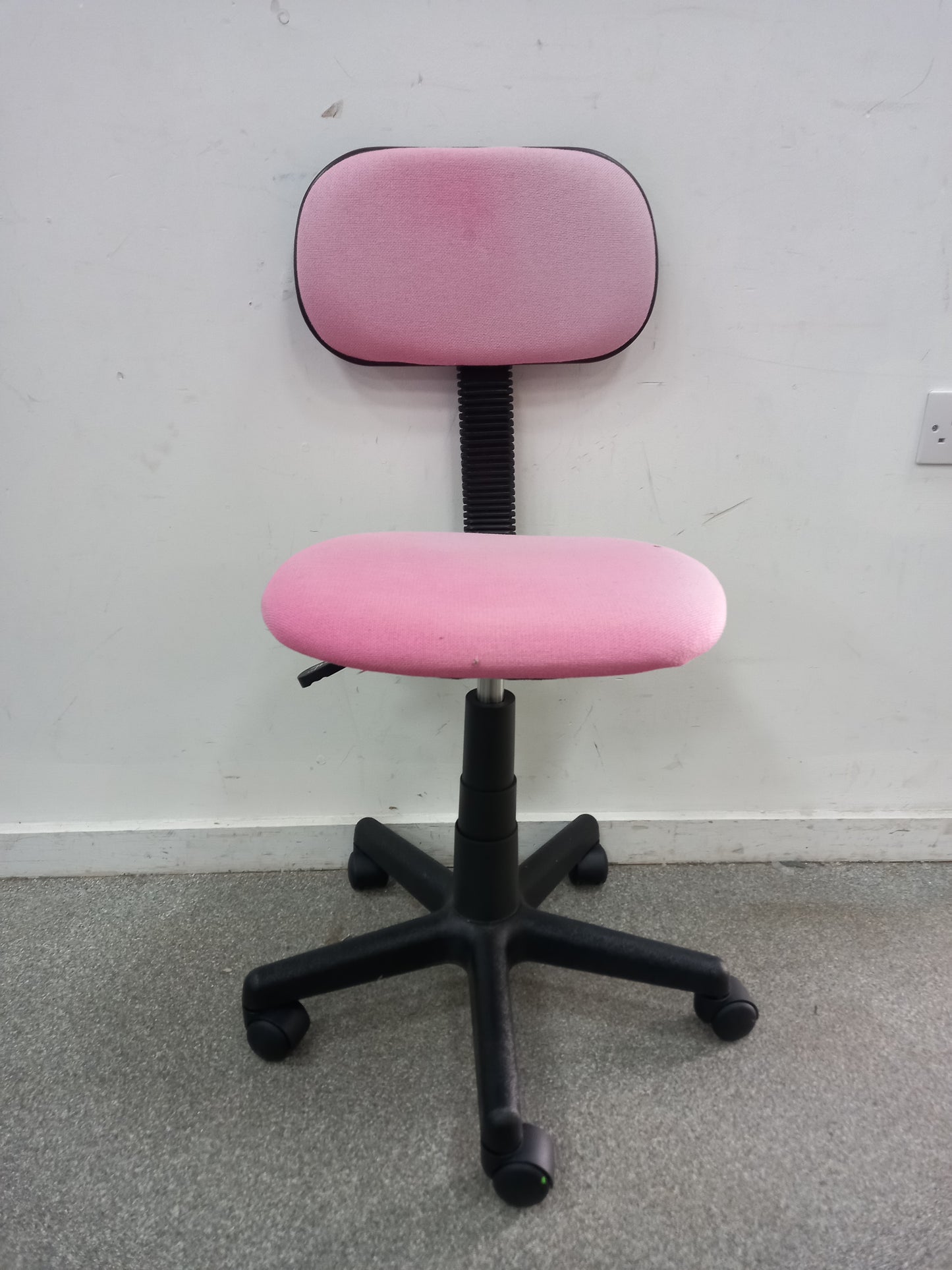 Pink Office Chair (260806)