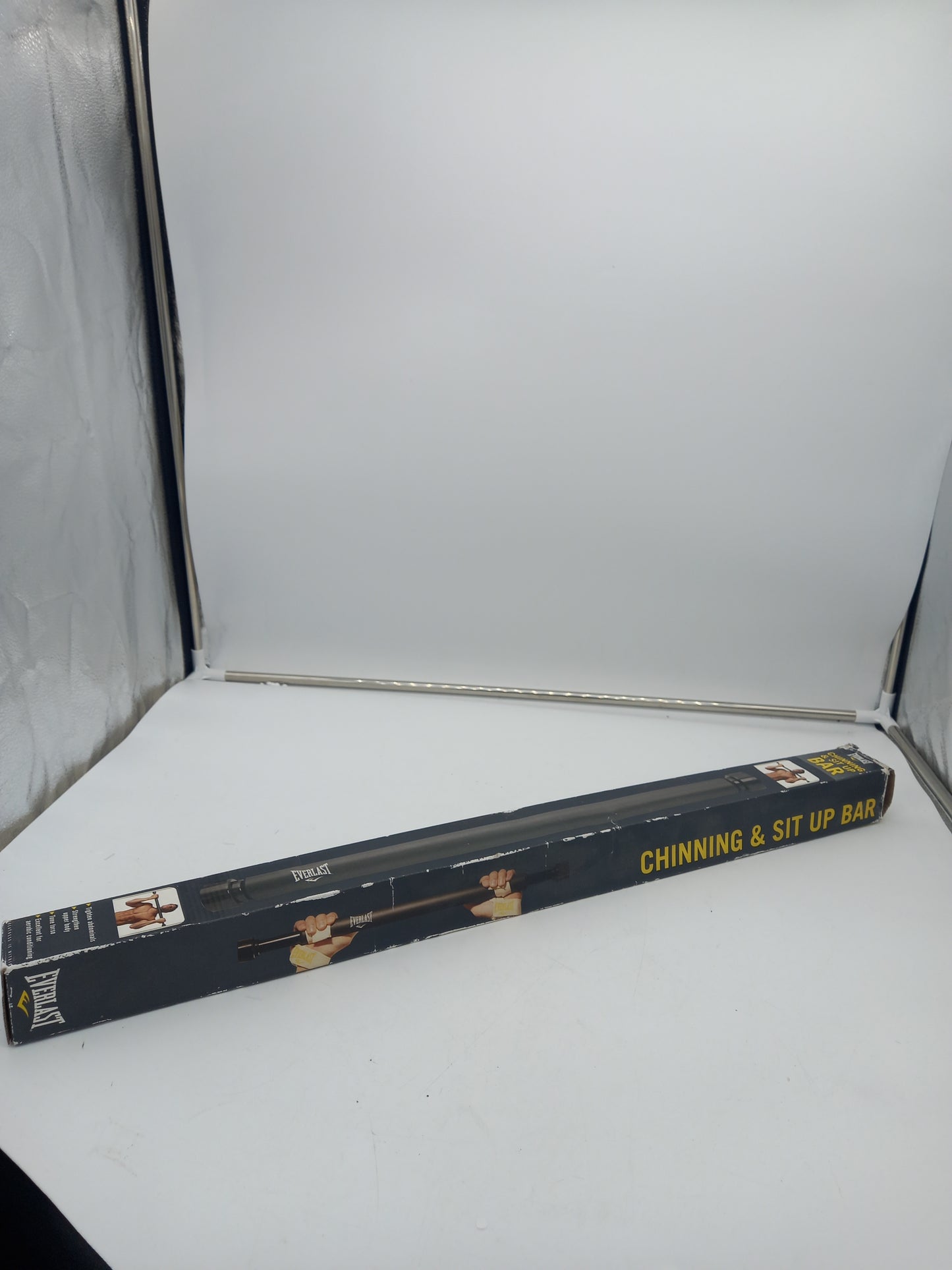 Everlast pull up bar (M)
