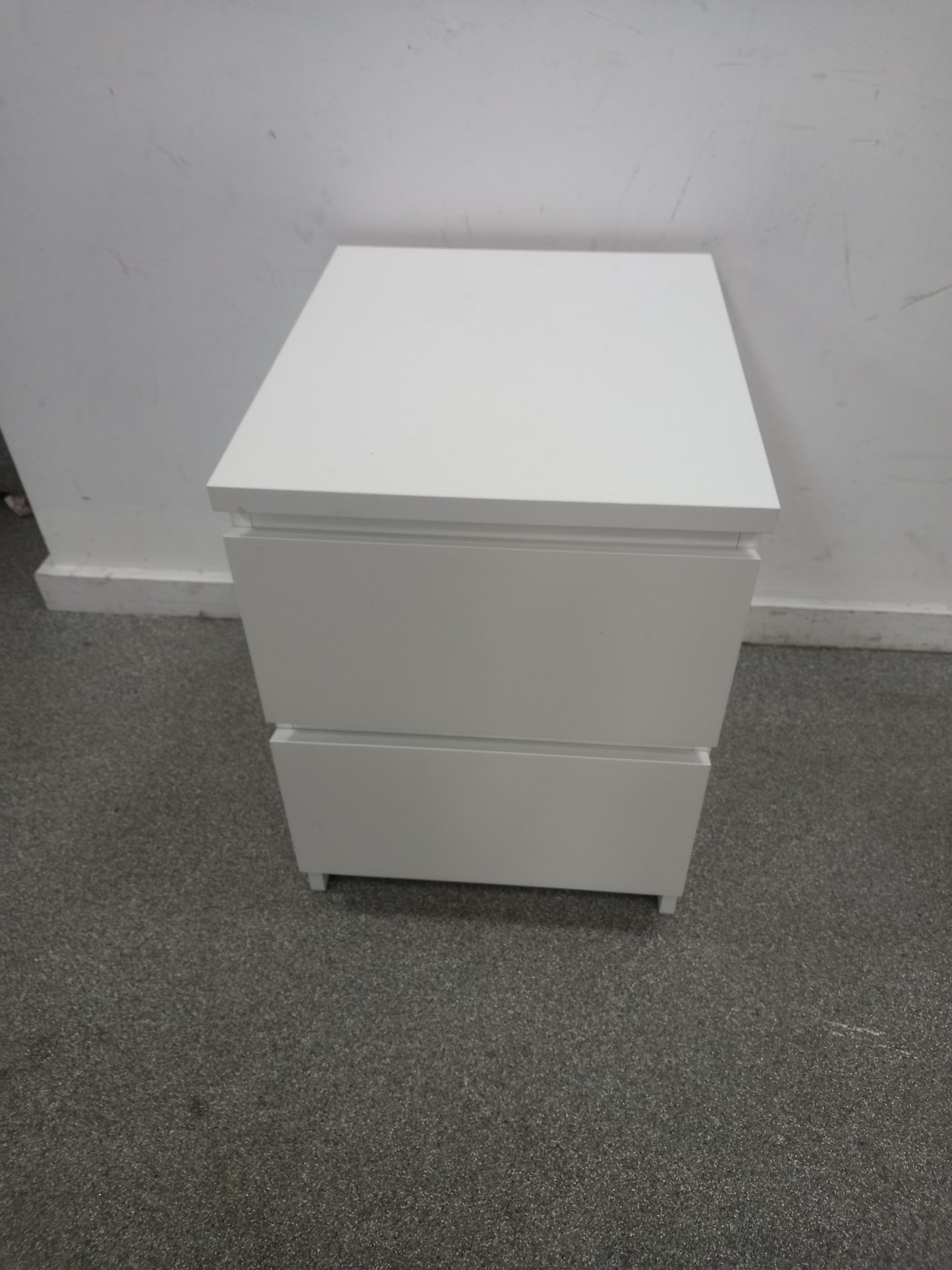 Ikea Bedside cabinet (201008)
