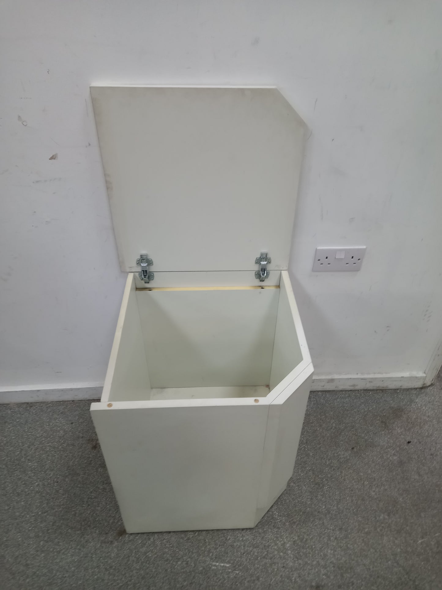 Corner Box Unit (310712)
