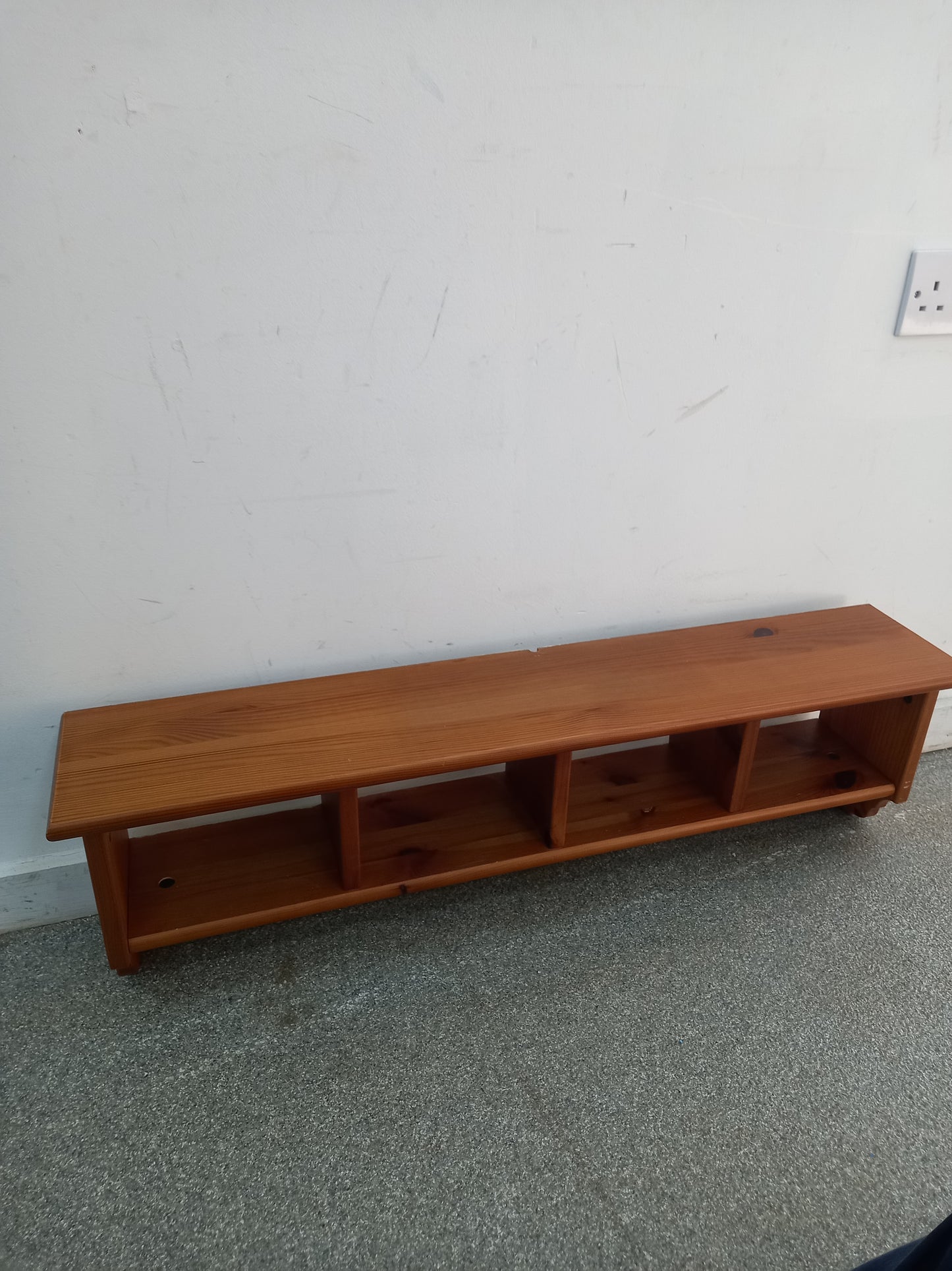 Wall Display Shelf (071016)