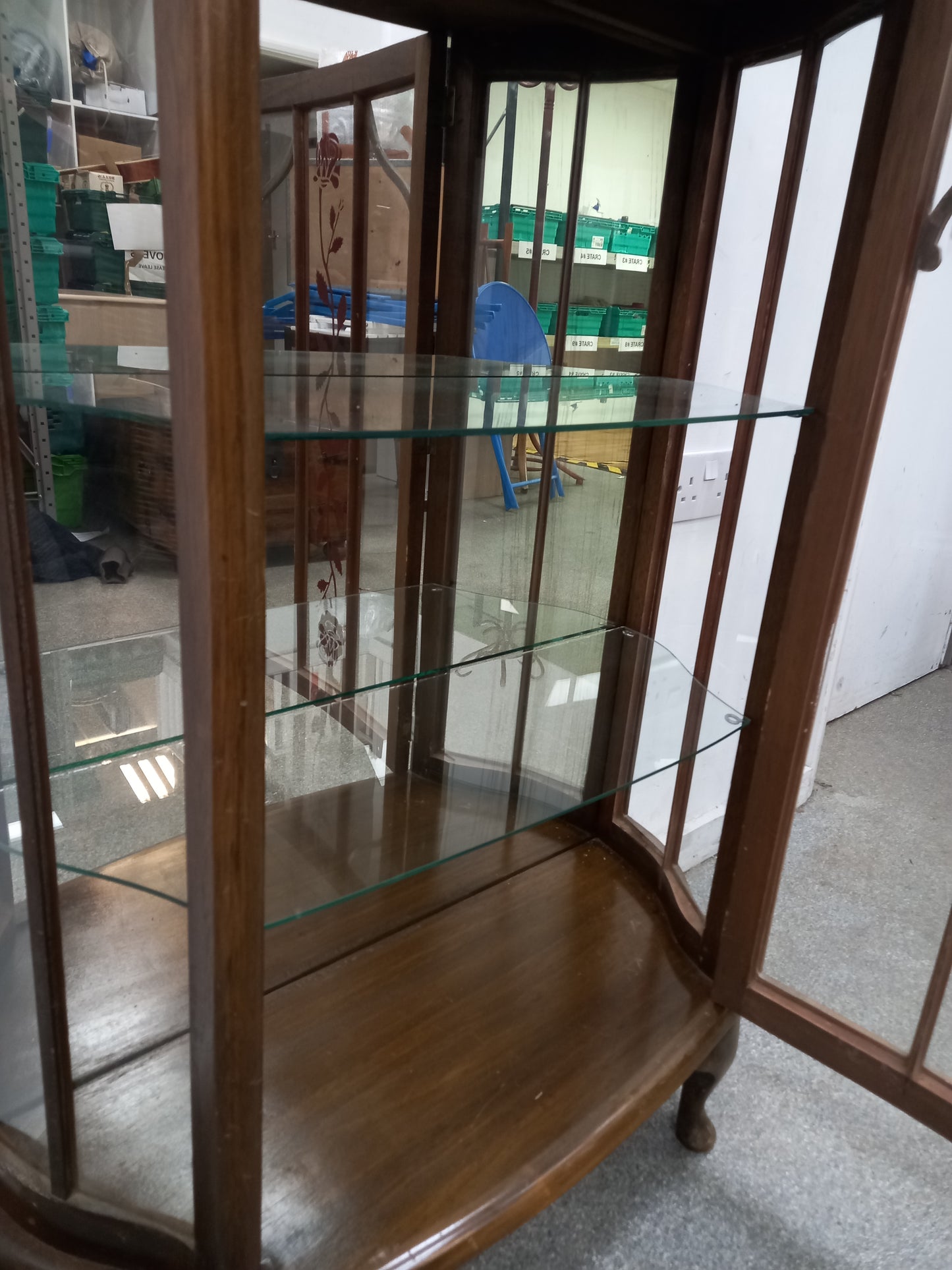 Display Case (190907)