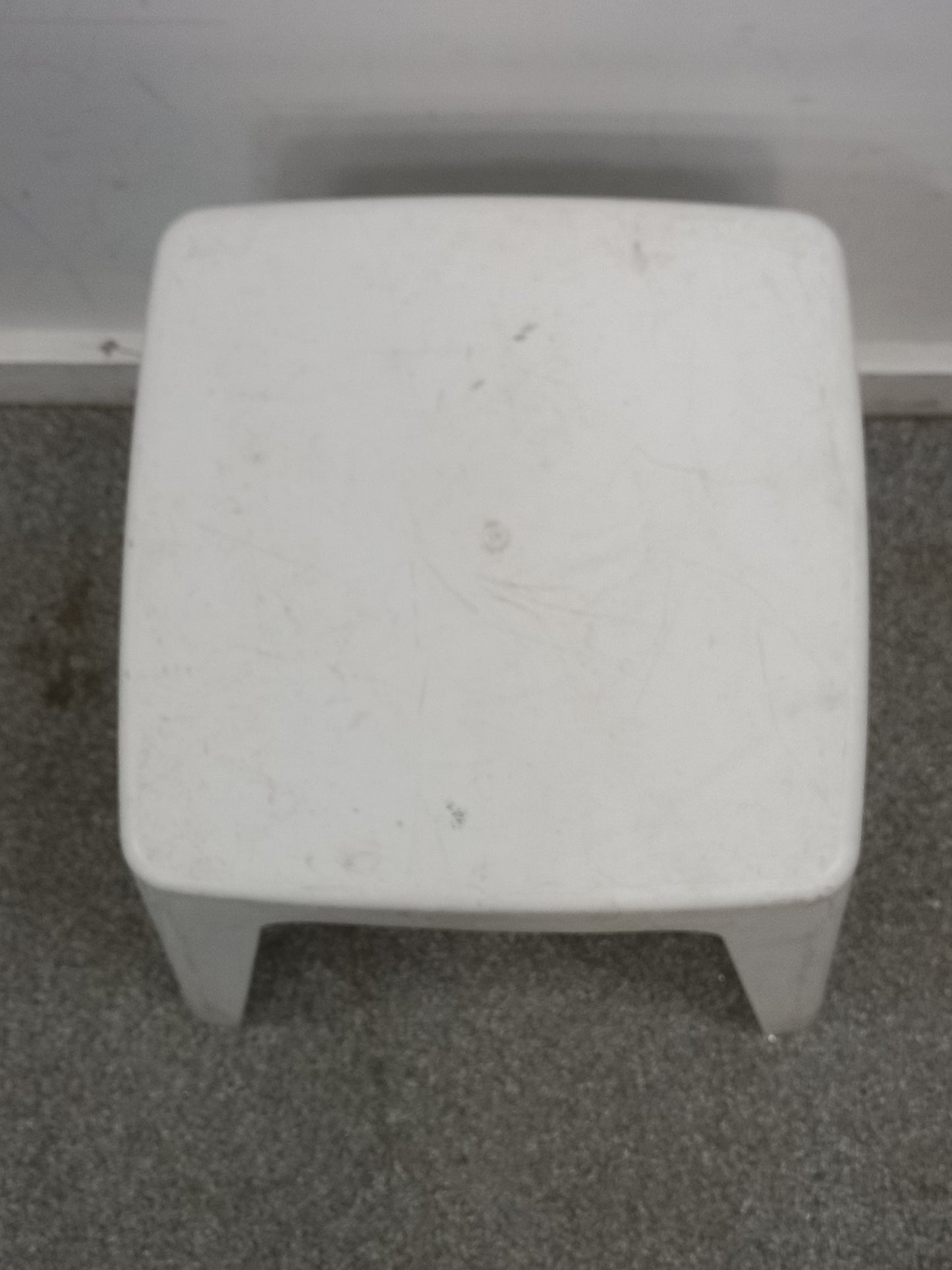 Plastic Stool (04112506)