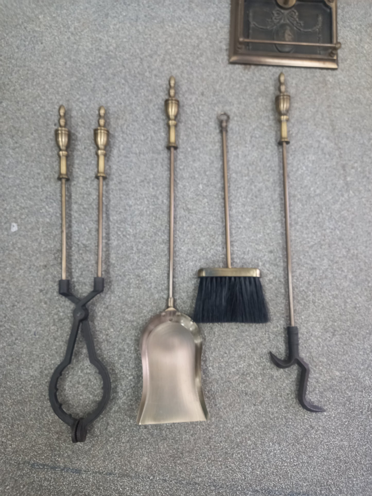 Brass Fireplace Tool set (17112501)