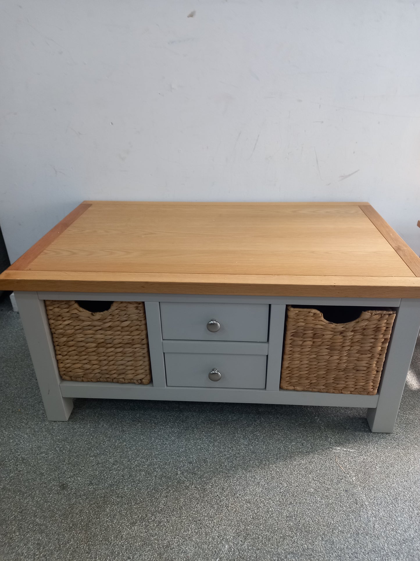 Coffee table with Nest of tables 190906