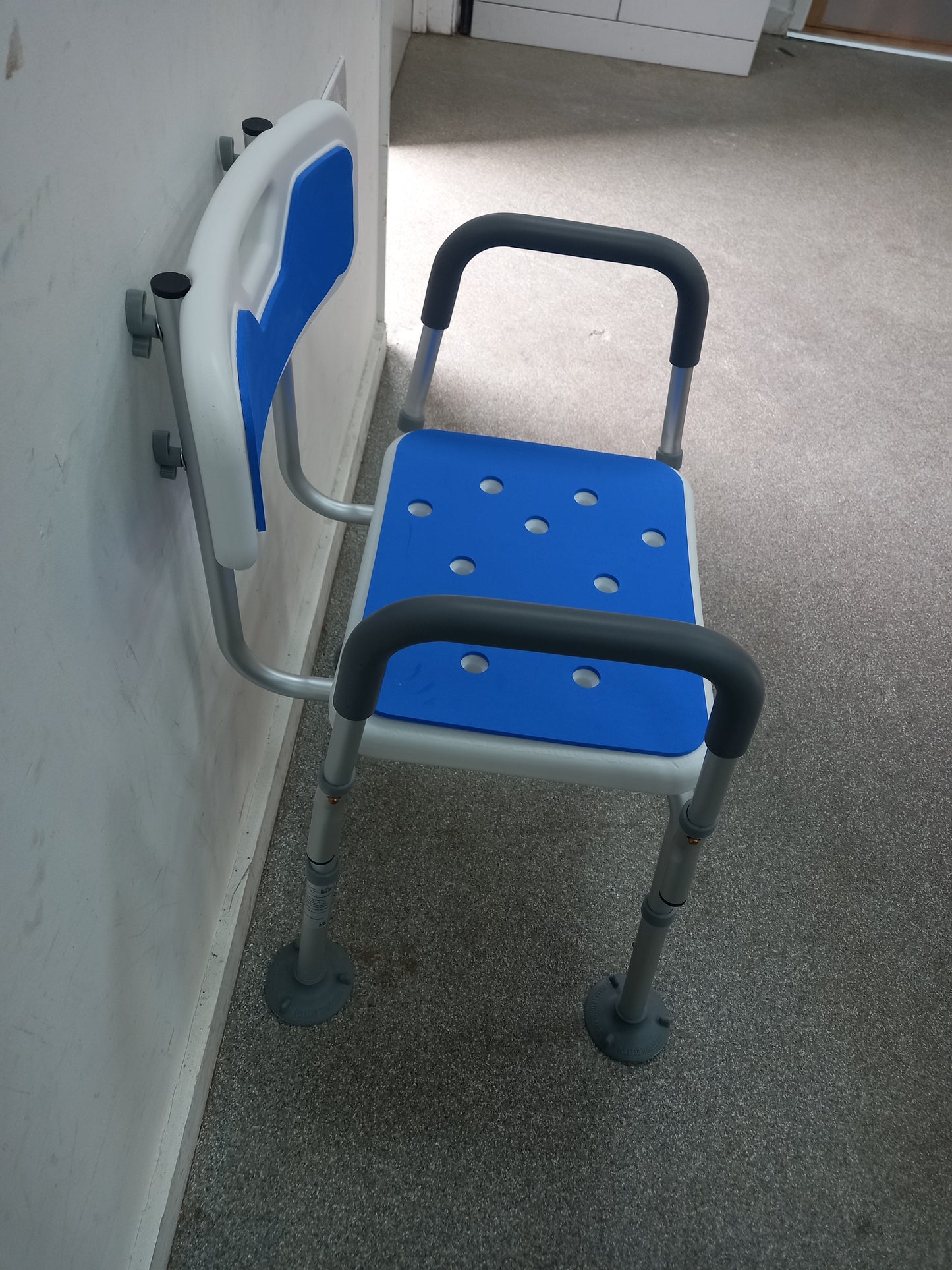 Shower Chair 171011)