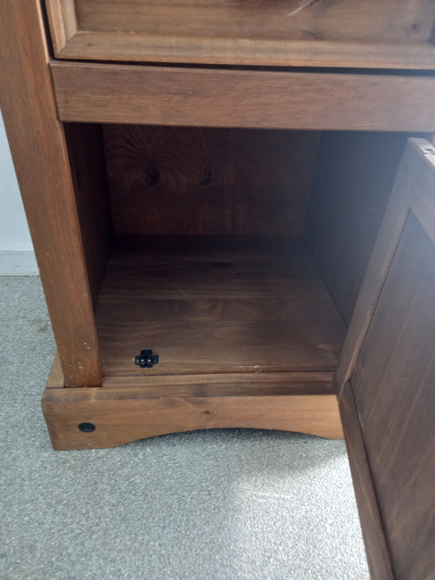 Side Cabinet (240910)