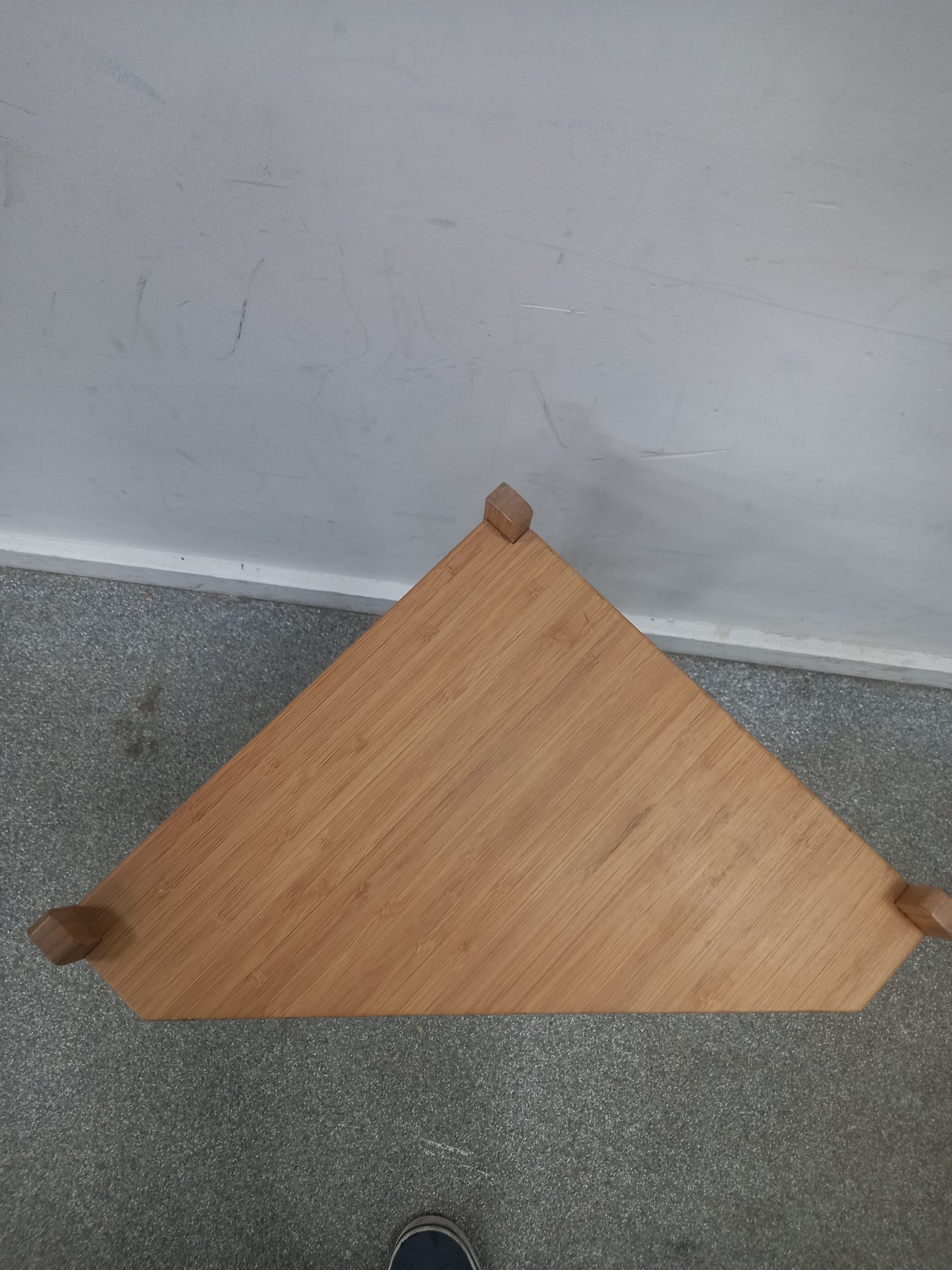 Corner shelving Unit (160704)