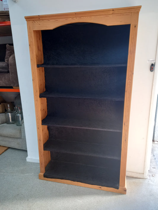 Very Large Display/ Bookcase (061012)