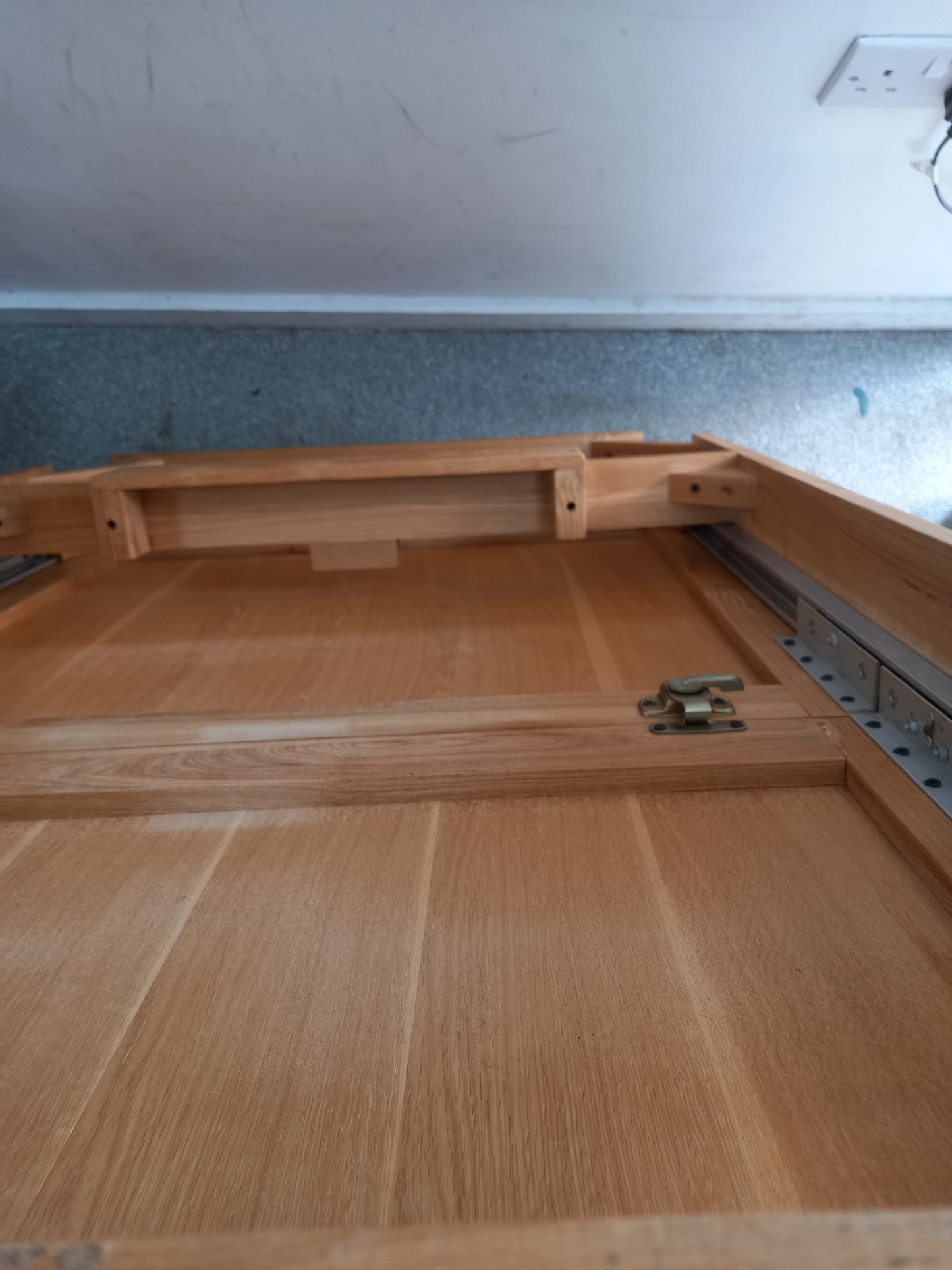 Dining Table (200807)