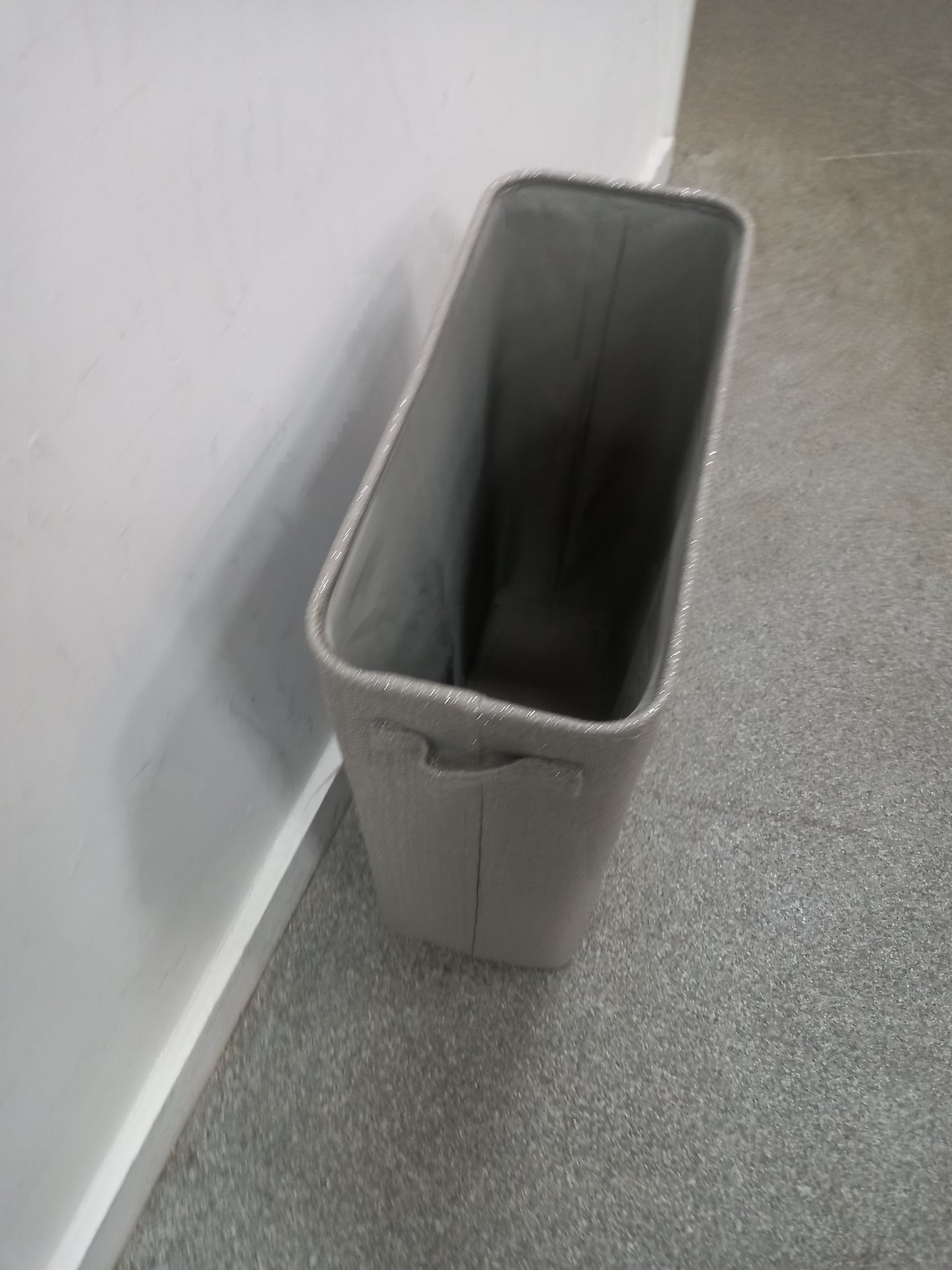 Laundry Hamper (17112502)