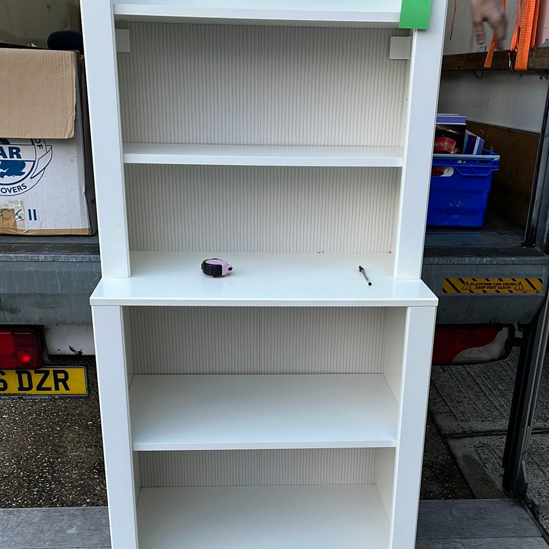 (Site B) (300906) Bookshelf / display unit