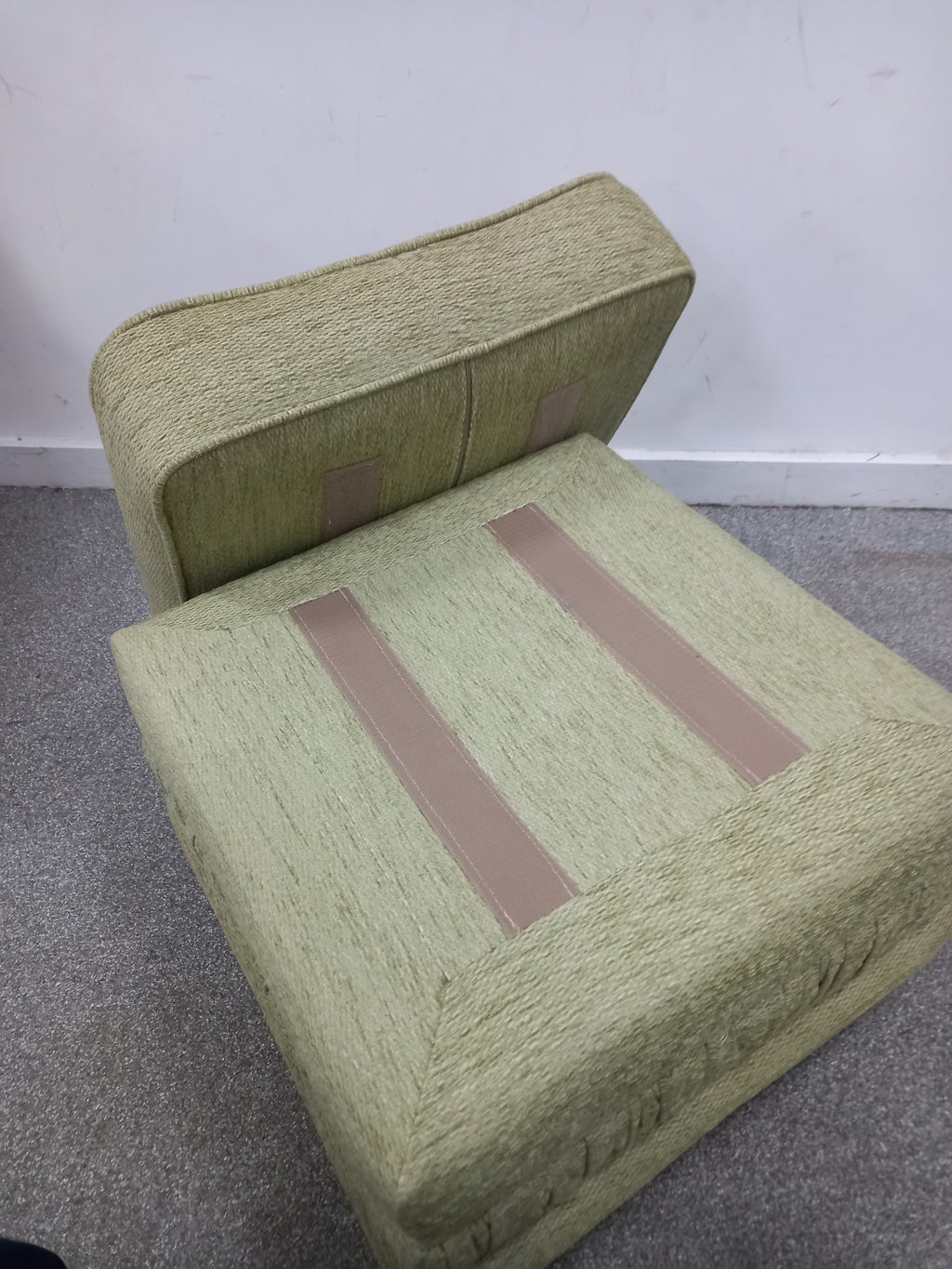 Footstool (12062601)