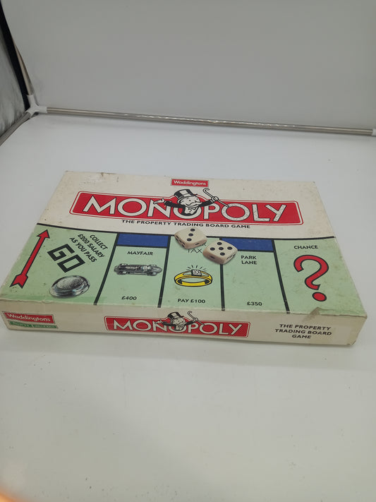 MONOPOLY Boardgame (260302) M