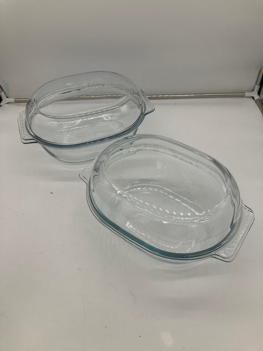 Pyrex Casserole Dishes with Lids (O) 011020