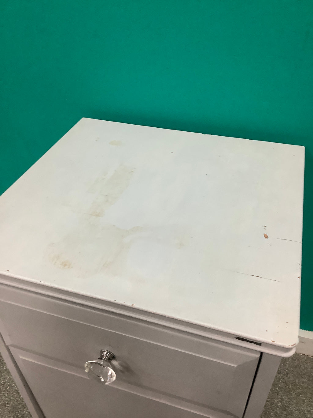 Bedside table 250826011