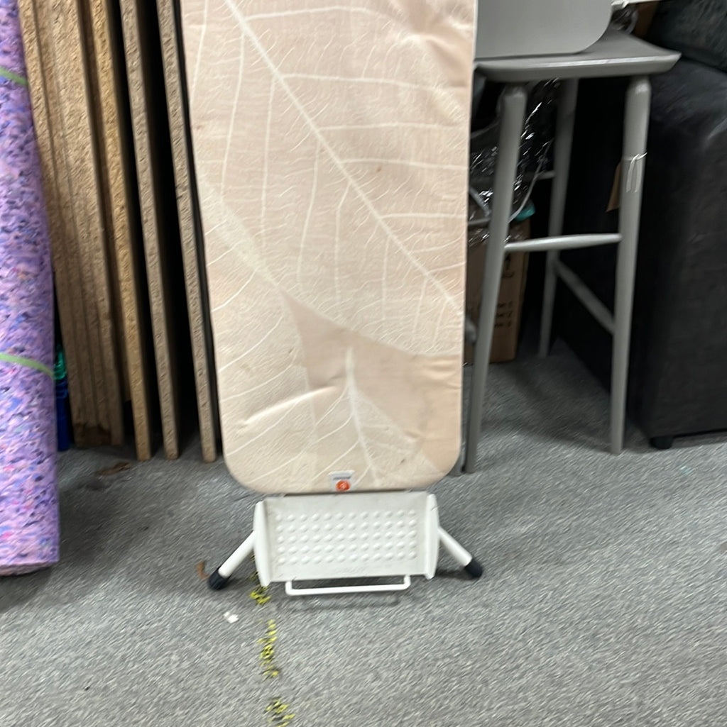 Ironing board (0150407)