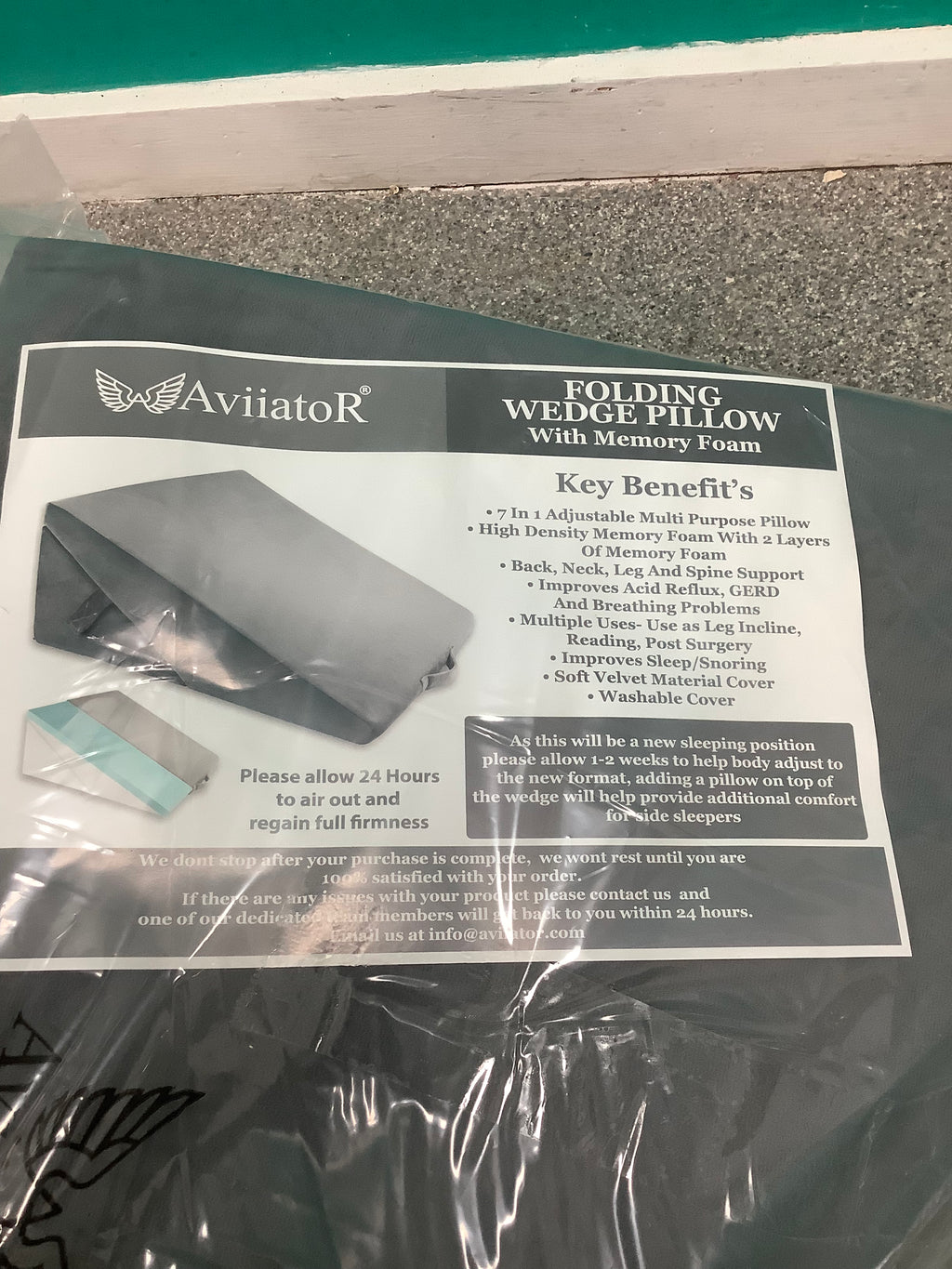 Folding wedge pillow with memory foam 170826005