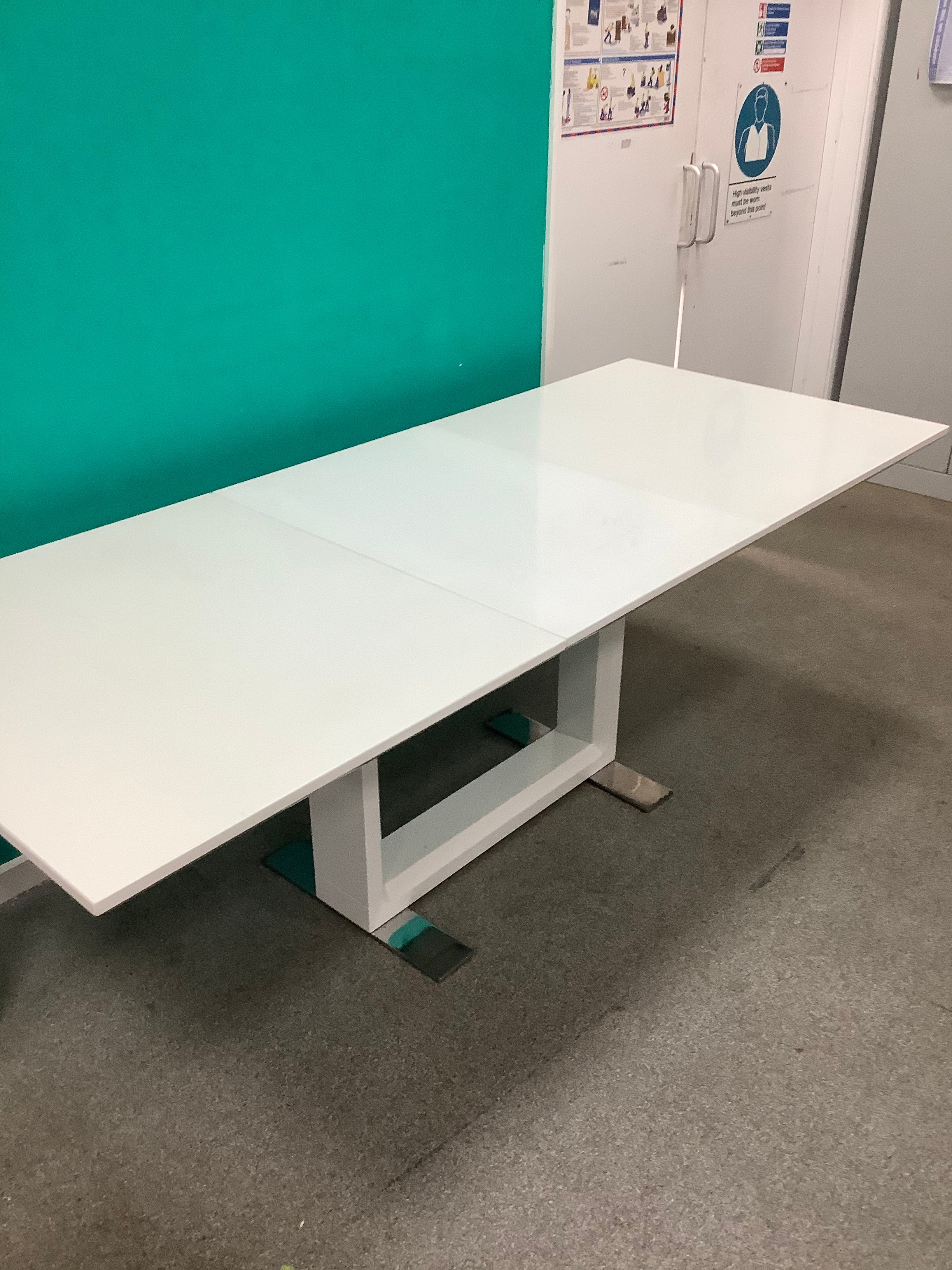 White high-gloss extendable dining table with a rectangular pedestal base with polished chrome floor base 170826006