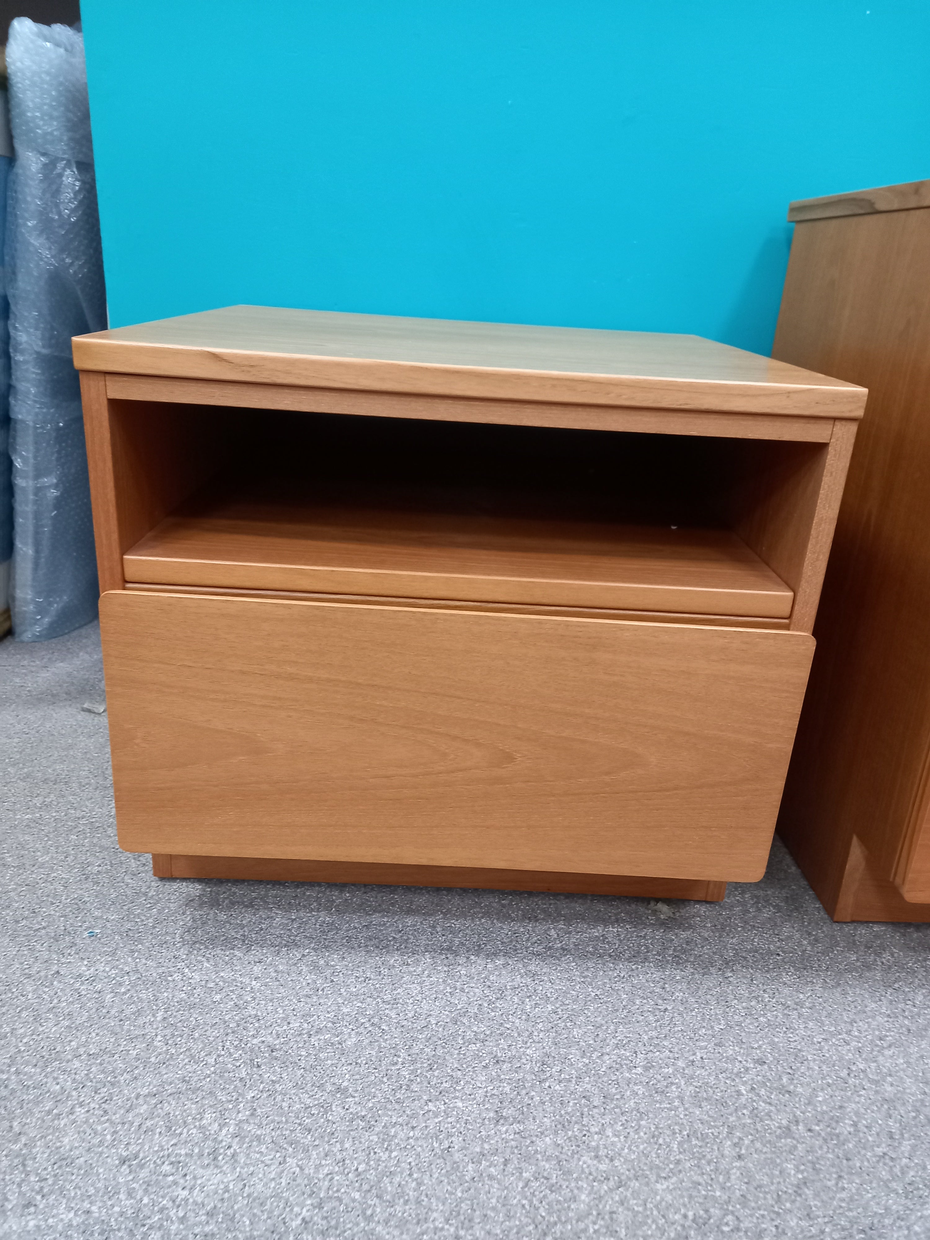 Bedroom Cabinet And Bedside (06082605)