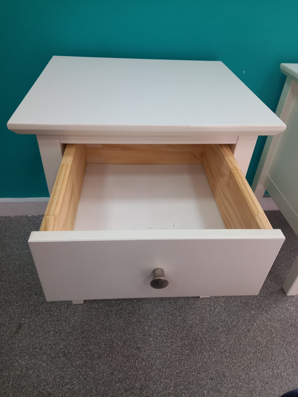 Bedside Tables (01072602)