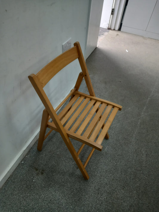 Folding Chair (30102509)