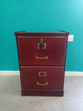 Wooden filing cabinet with keys (14052601)