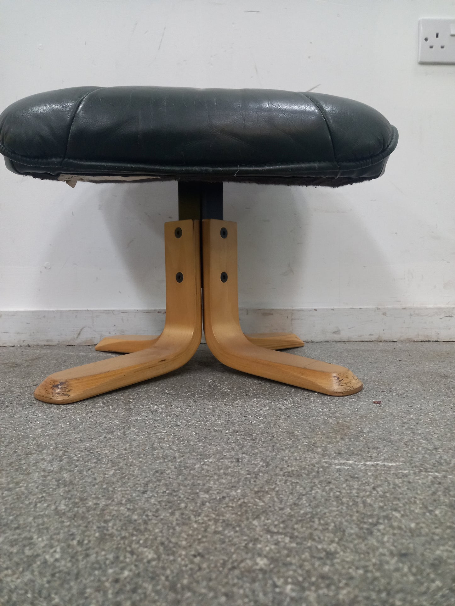 Armchairs footstool 240903