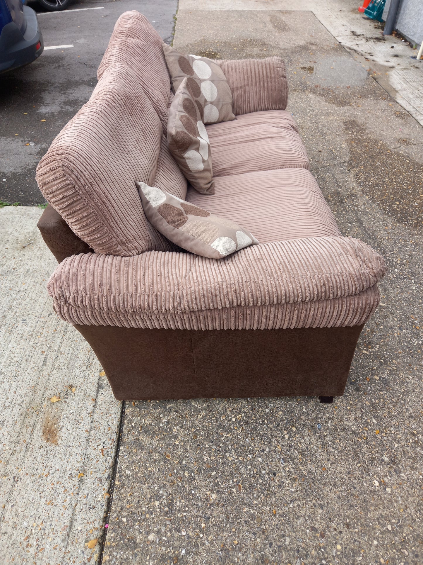 Sofa 3 piece Suite (231003)
