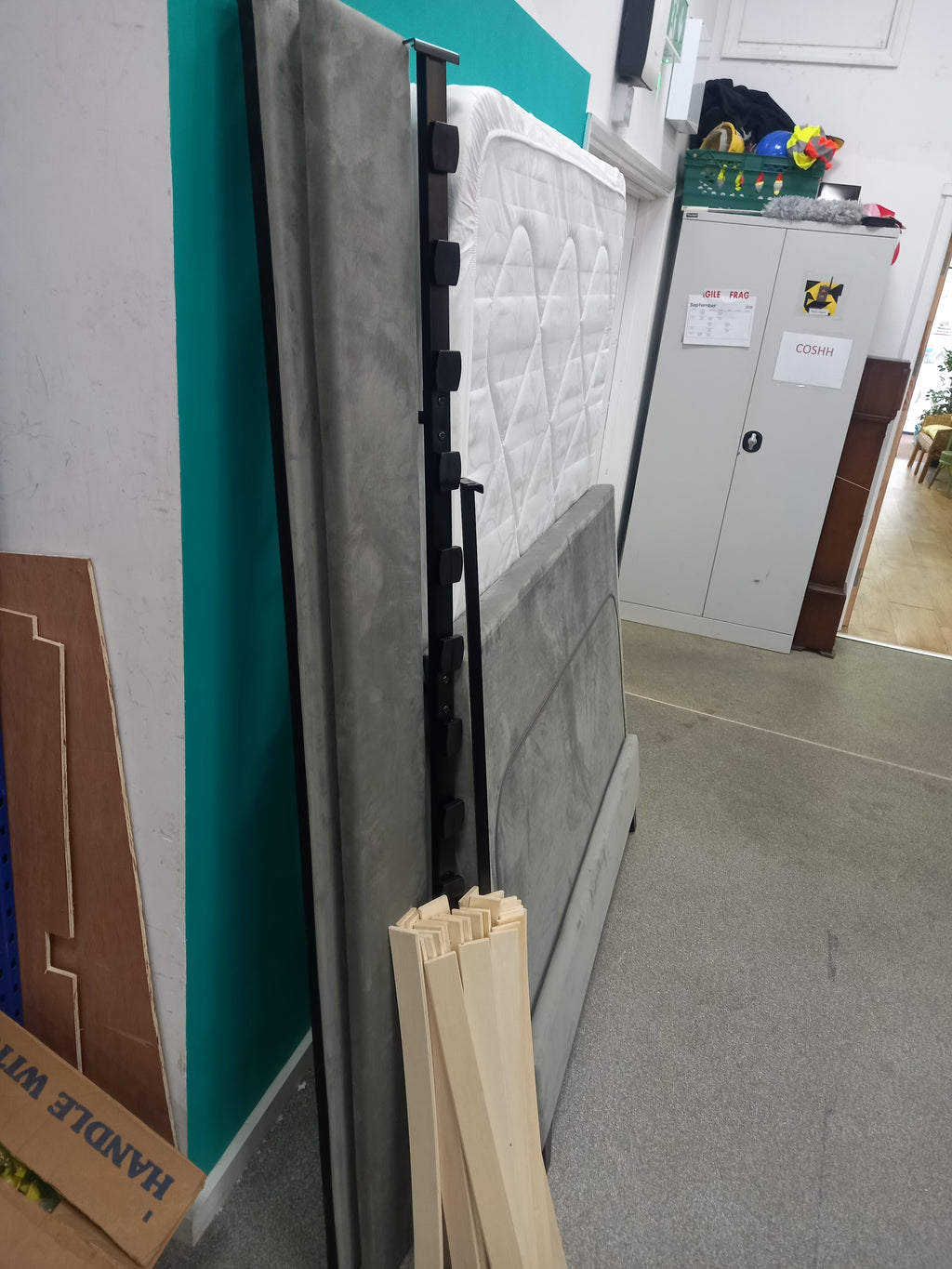 New Double Bed and Mattress (25092605)