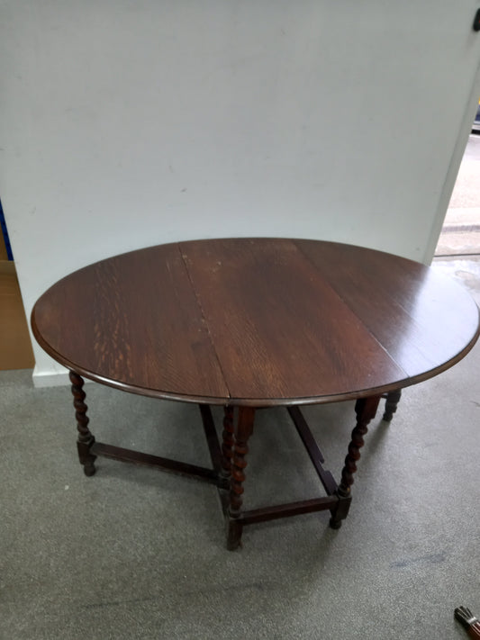 Dropleaf Table (13112502) site c ga3633