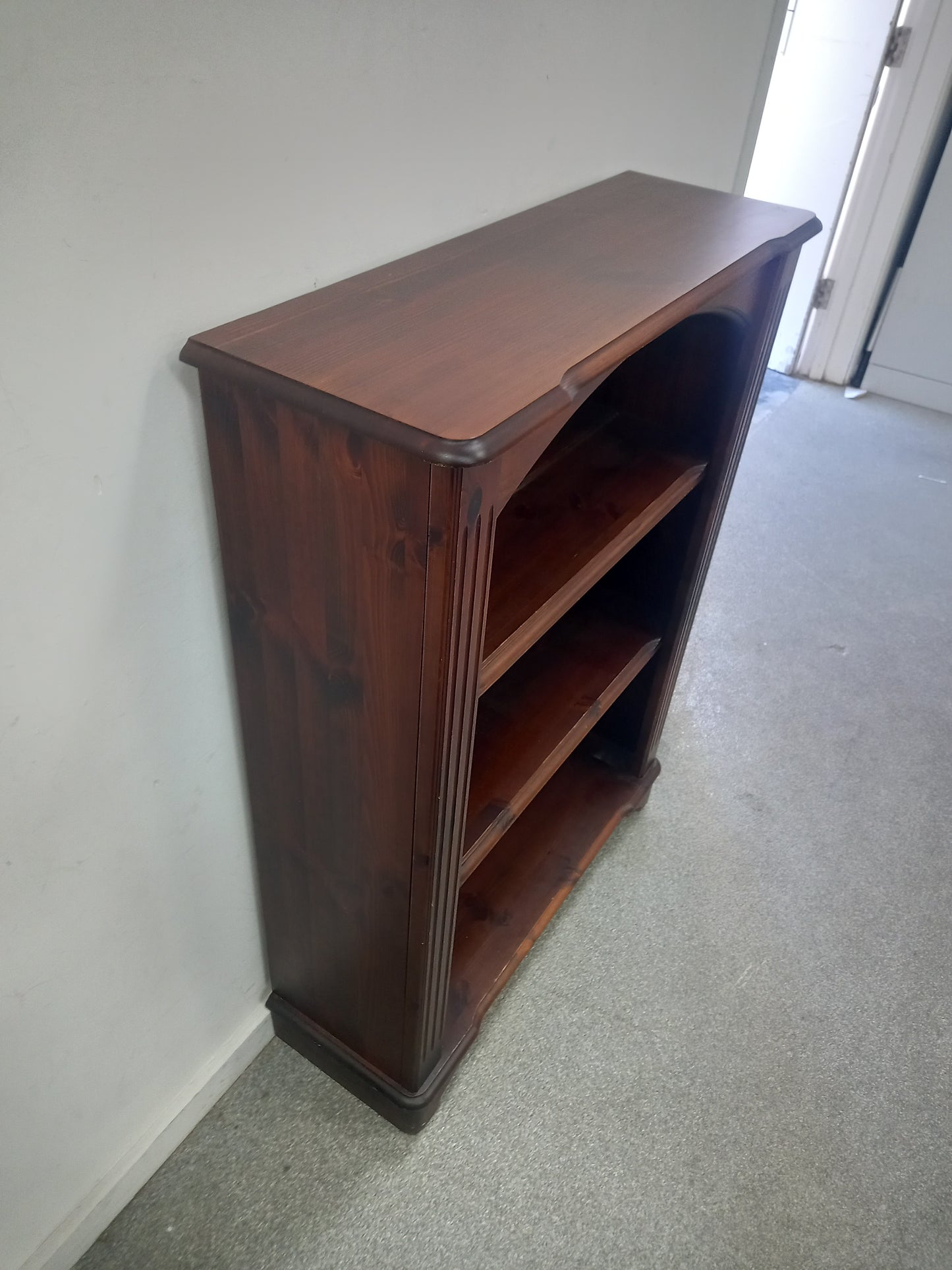 Bookcase (281002) site C