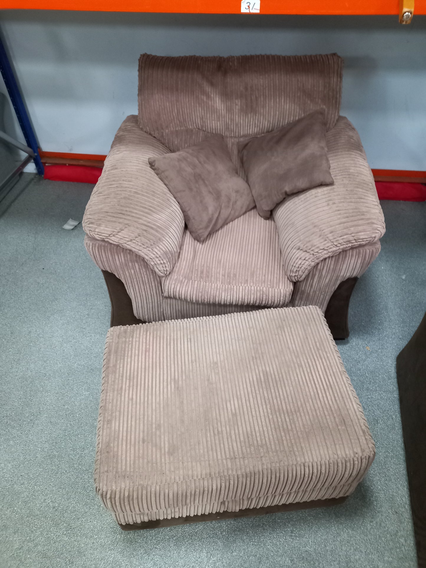 Sofa 3 piece Suite (231003)