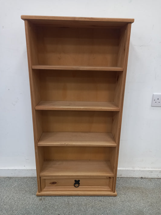 Small Bookcase (210804)