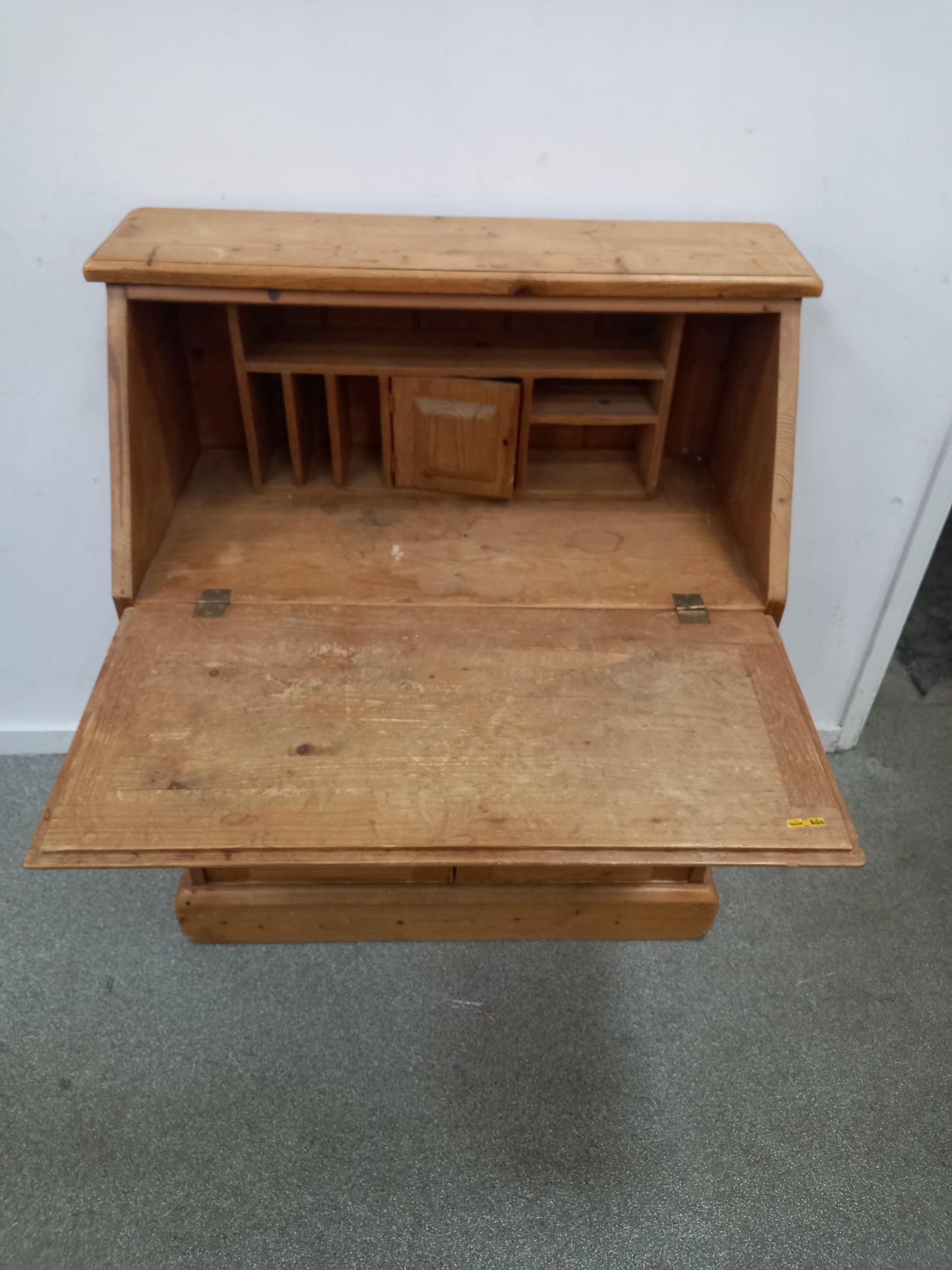 Bureau Unit (130803)