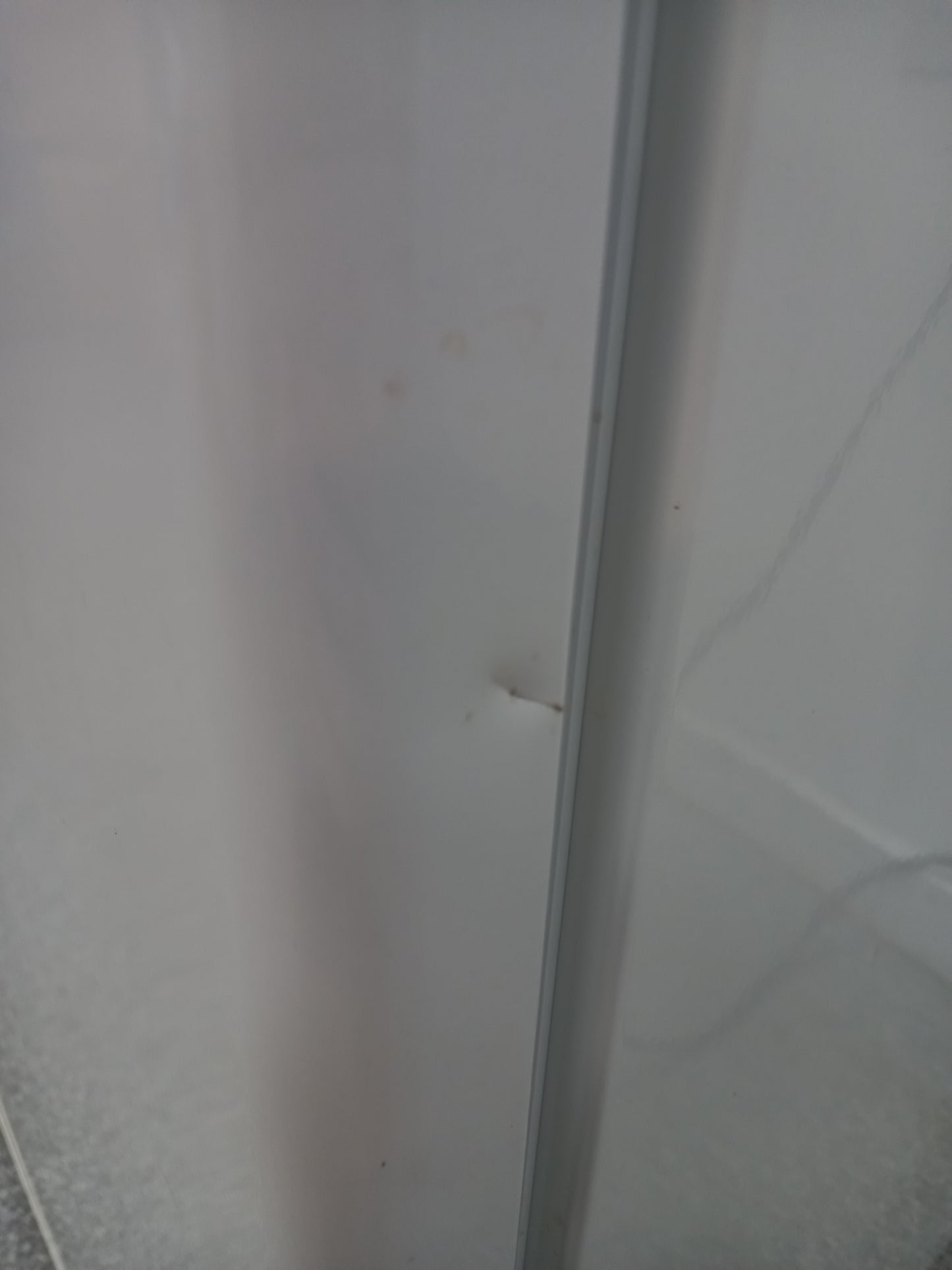 Garage Fridge (08122502)