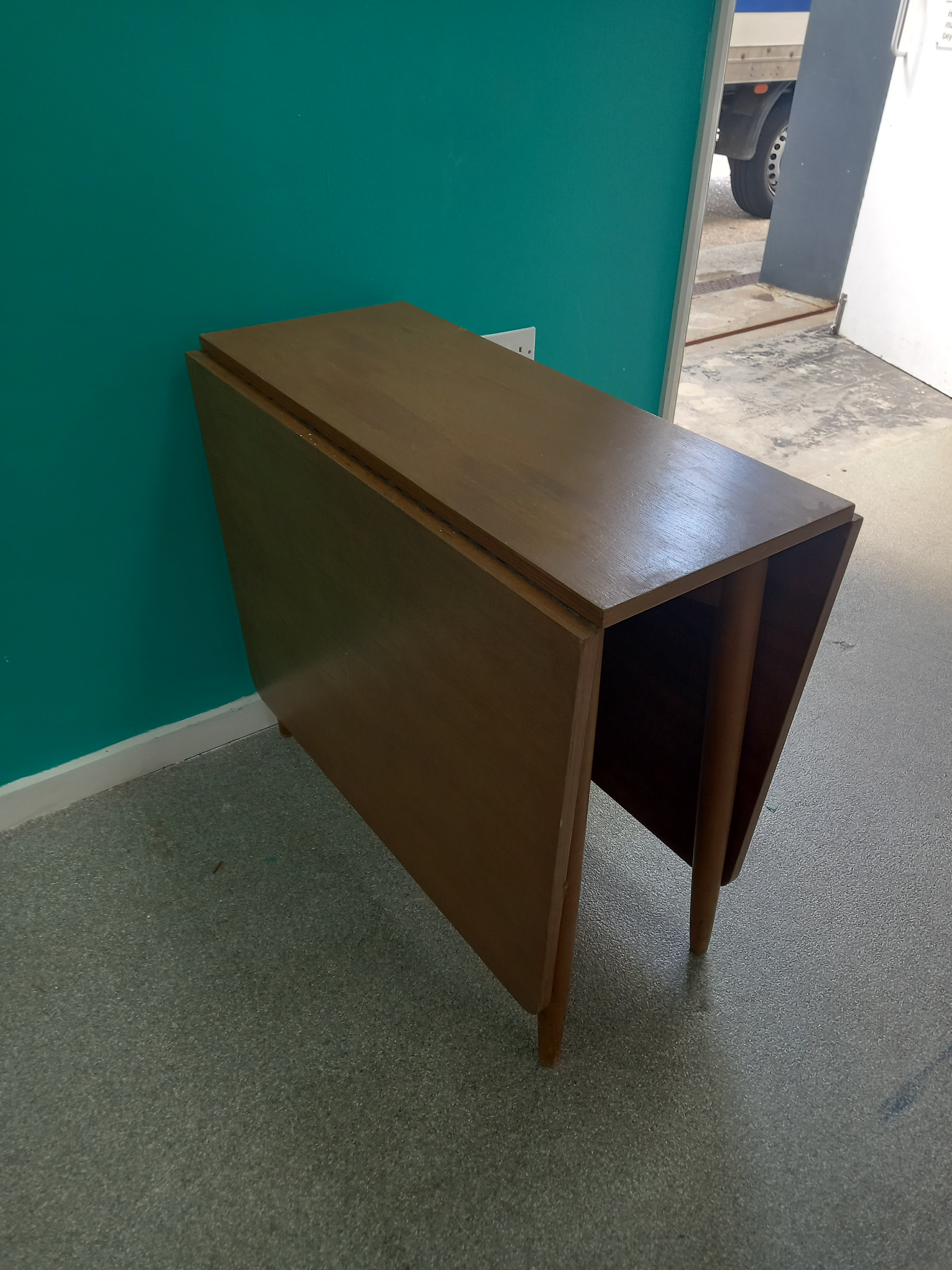 Dropleaf Table (14052607)