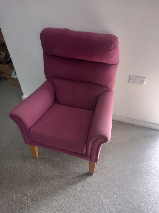 Armchair (250606)