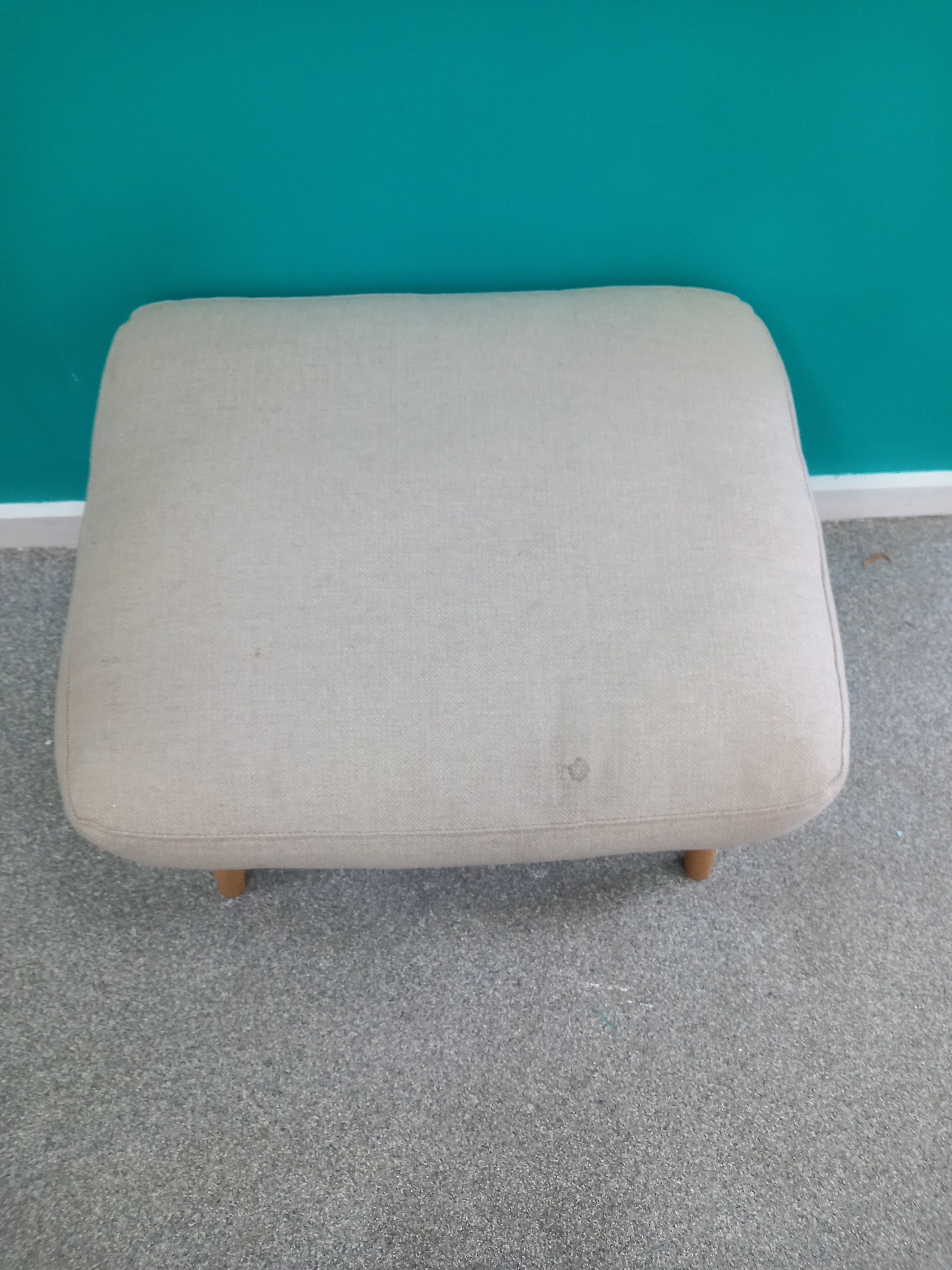 Stool (27042602)