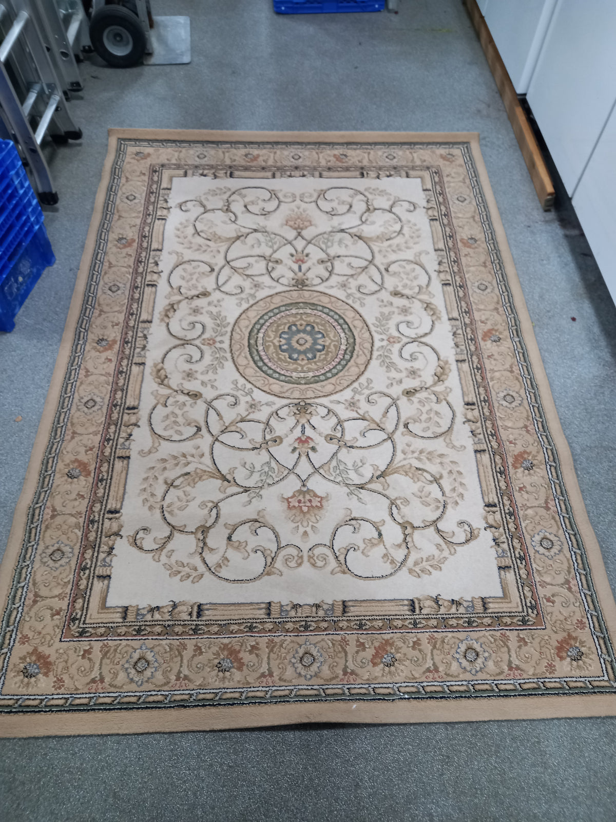 Rug 06102607
