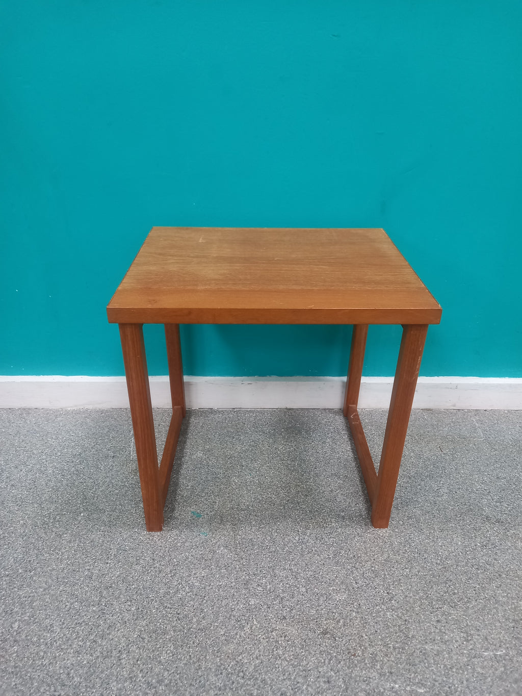 Sidetable (02102602)