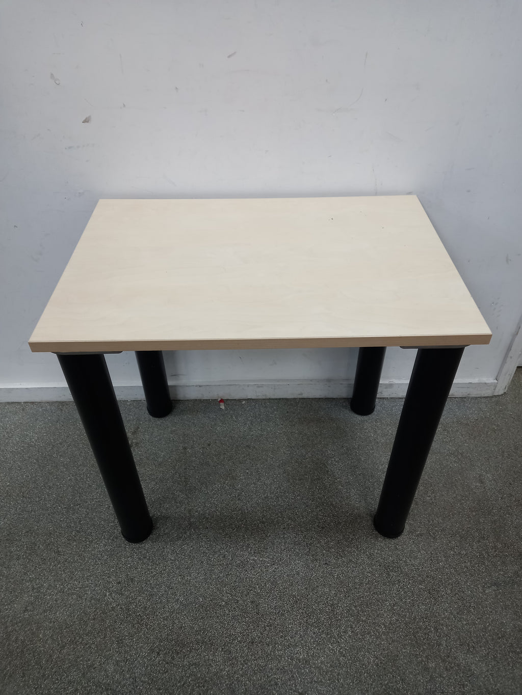 Impulse Rectangle Table (13012601)